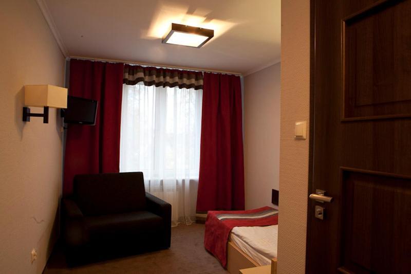 Hotel Dodo Biłgoraj Pokój zdjęcie